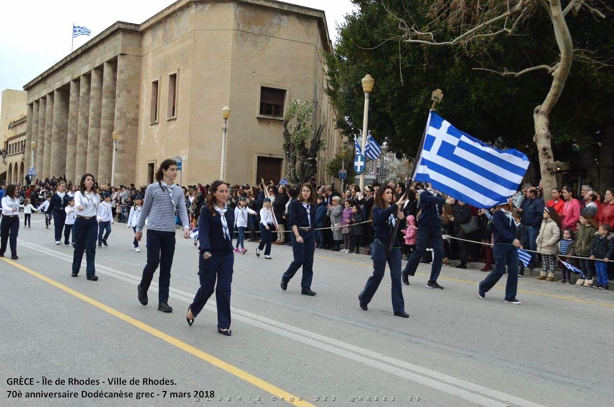 187- Rhodes- Defile Dodecanese grec.JPG